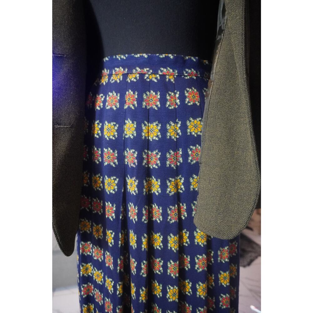Vintage Pleated Skirt
